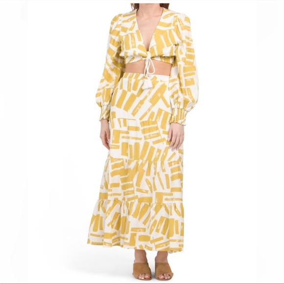House of Harlow 1960 Dresses & Skirts - New without tags, House of Harlow linen-blend patterned, maxi skirt size small